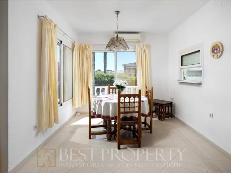 3 sypialnia Willa na sprzedaż w Nerja - 575 000 € (Ref: 9880785)