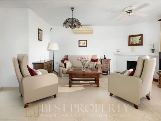 3 sypialnia Willa na sprzedaż w Capistrano, Nerja - 575 000 € (Ref: 9880785)