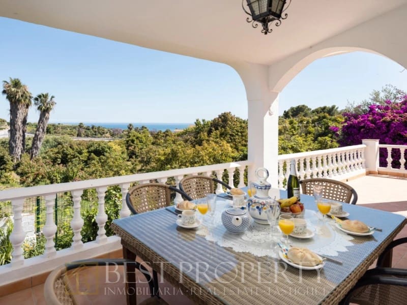 3 sypialnia Willa na sprzedaż w Nerja - 575 000 € (Ref: 9880785)