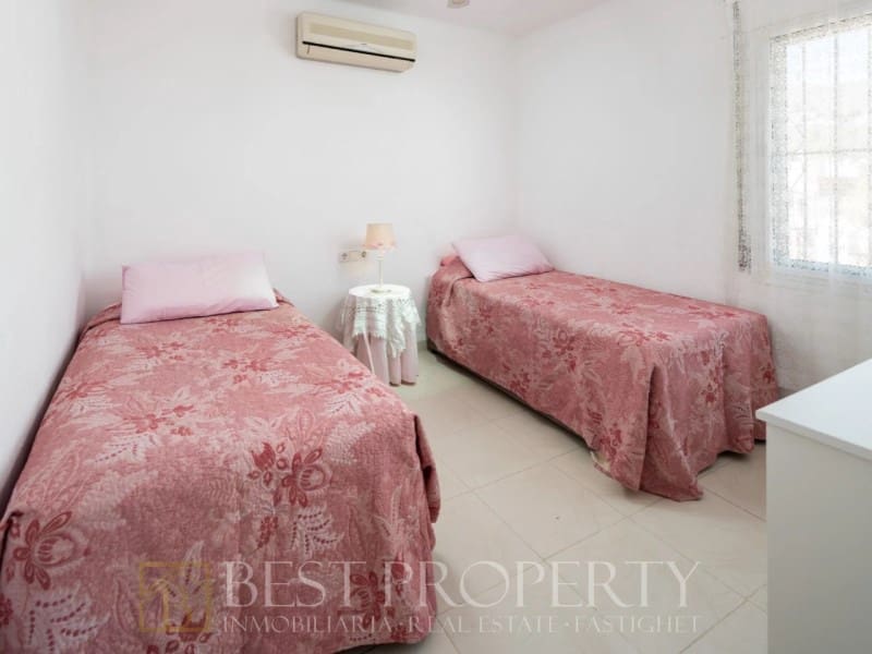 3 sypialnia Willa na sprzedaż w Nerja - 575 000 € (Ref: 9880785)
