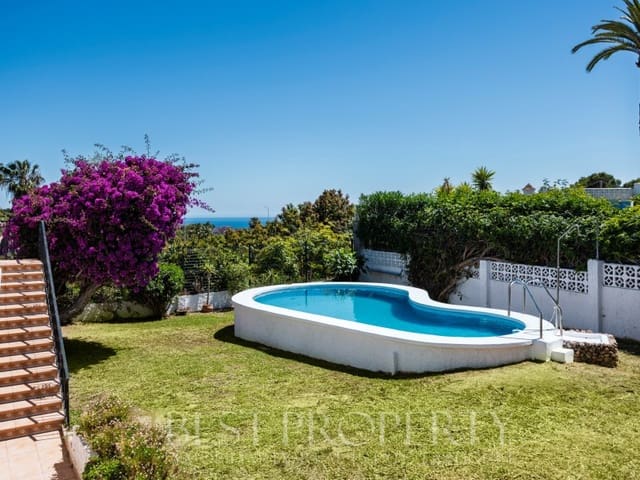 3 sypialnia Willa na sprzedaż w Capistrano, Nerja - 575 000 € (Ref: 9880785)