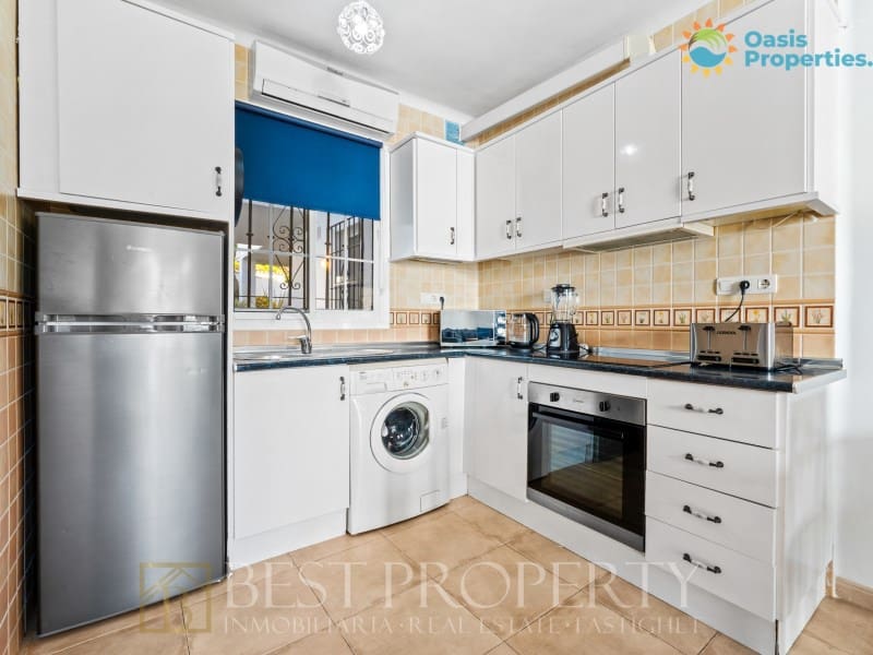 2 makuuhuone Huoneisto myytävänä paikassa Nerja - 350 000 € (Ref: 9880786)