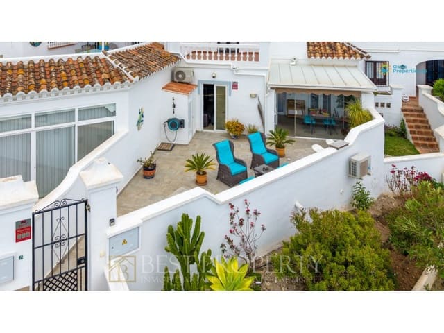 2 bedroom Apartment for sale in Burriana, Nerja - € 450,000 (Ref: 9880787)