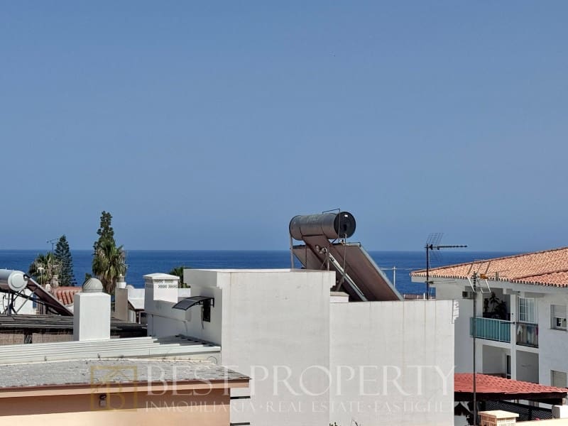 2 bedroom Apartment for sale in Nerja - € 325,000 (Ref: 9892402)