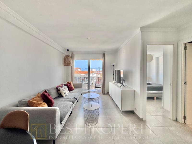 2 bedroom Apartment for sale in Nerja - € 325,000 (Ref: 9892402)