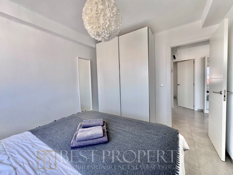 2 bedroom Apartment for sale in Nerja - € 325,000 (Ref: 9892402)