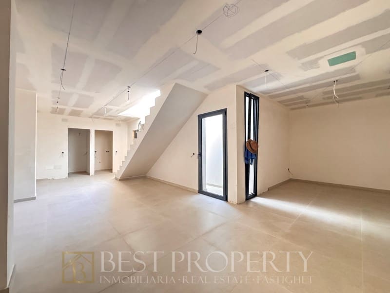 5 sypialnia Willa na sprzedaż w Nerja z basenem - 775 000 € (Ref: 9942031)