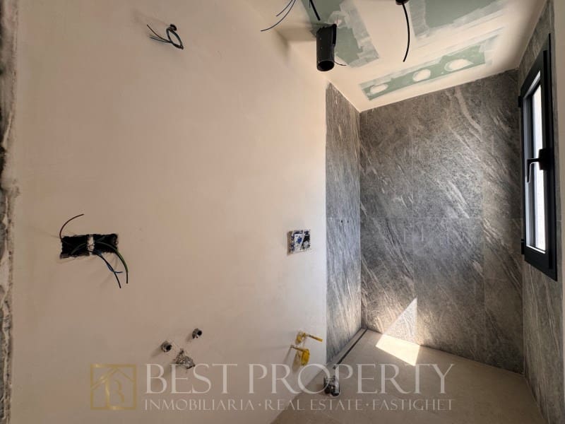 5 sypialnia Willa na sprzedaż w Nerja z basenem - 775 000 € (Ref: 9942031)