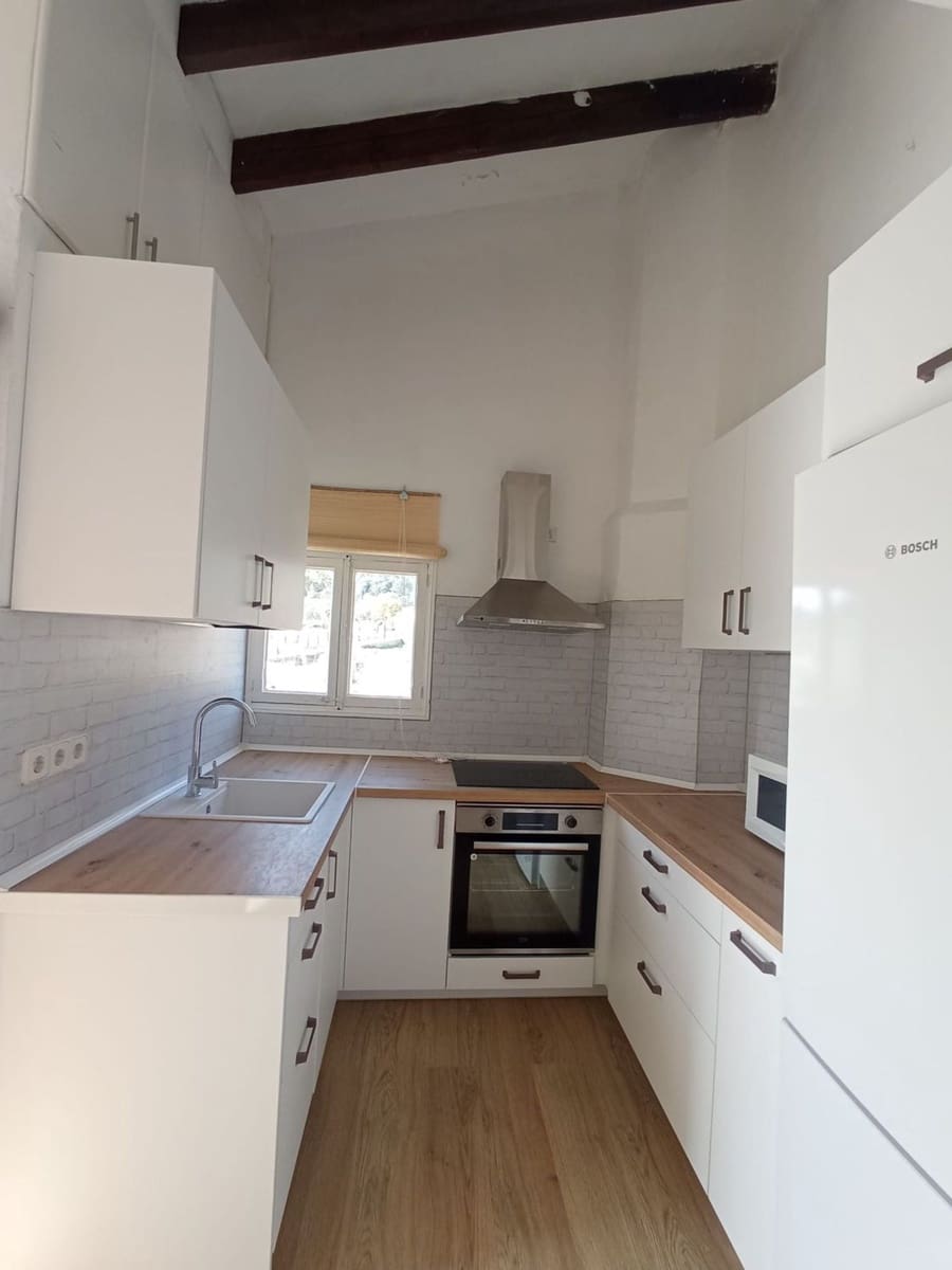 2 bedroom Apartment for sale in Andratx with garage - € 320,000 (Ref: 9458622)