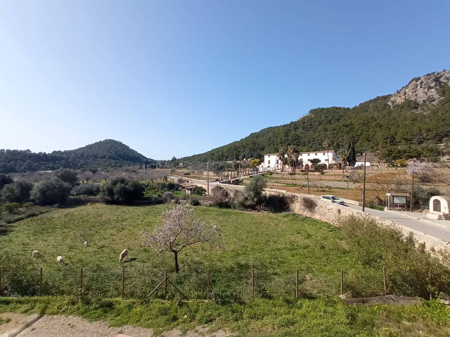 2 bedroom Apartment for sale in Andratx with garage - € 320,000 (Ref: 9458622)