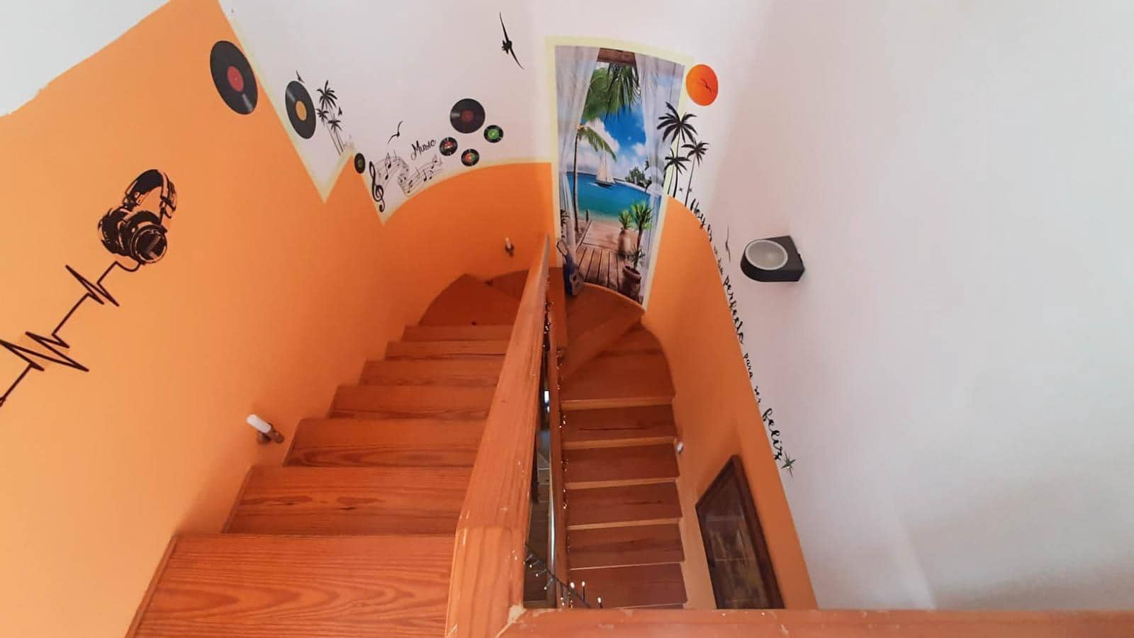 9 soverom Villa til salgs i La Manga del Mar Menor med svømmebasseng garasje - € 580 000 (Ref: 10180697)