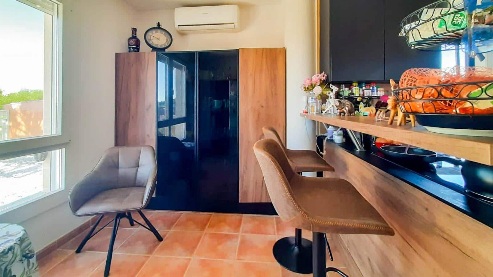 9 soverom Villa til salgs i La Manga del Mar Menor med svømmebasseng garasje - € 580 000 (Ref: 10180697)