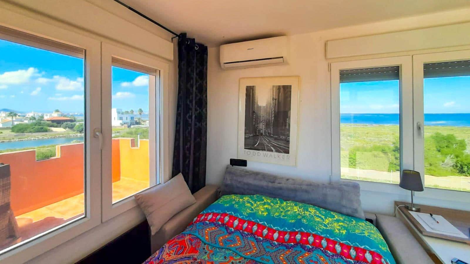 9 soverom Villa til salgs i La Manga del Mar Menor med svømmebasseng garasje - € 580 000 (Ref: 10180697)
