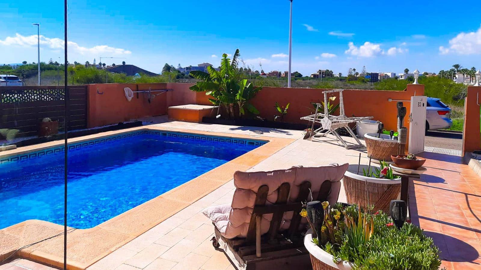 9 soverom Villa til salgs i La Manga del Mar Menor med svømmebasseng garasje - € 580 000 (Ref: 10180697)