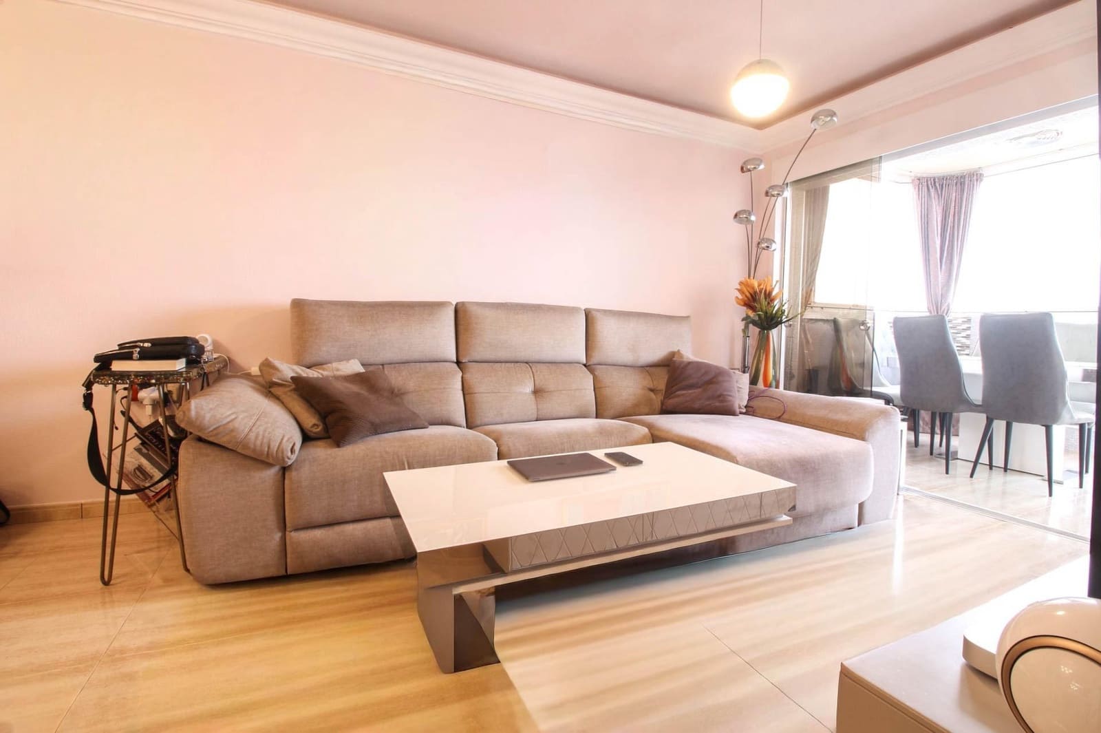 Apartamento de 3 habitaciones en La Manga del Mar Menor en venta con piscina garaje - 290.000 € (Ref: 8597411)