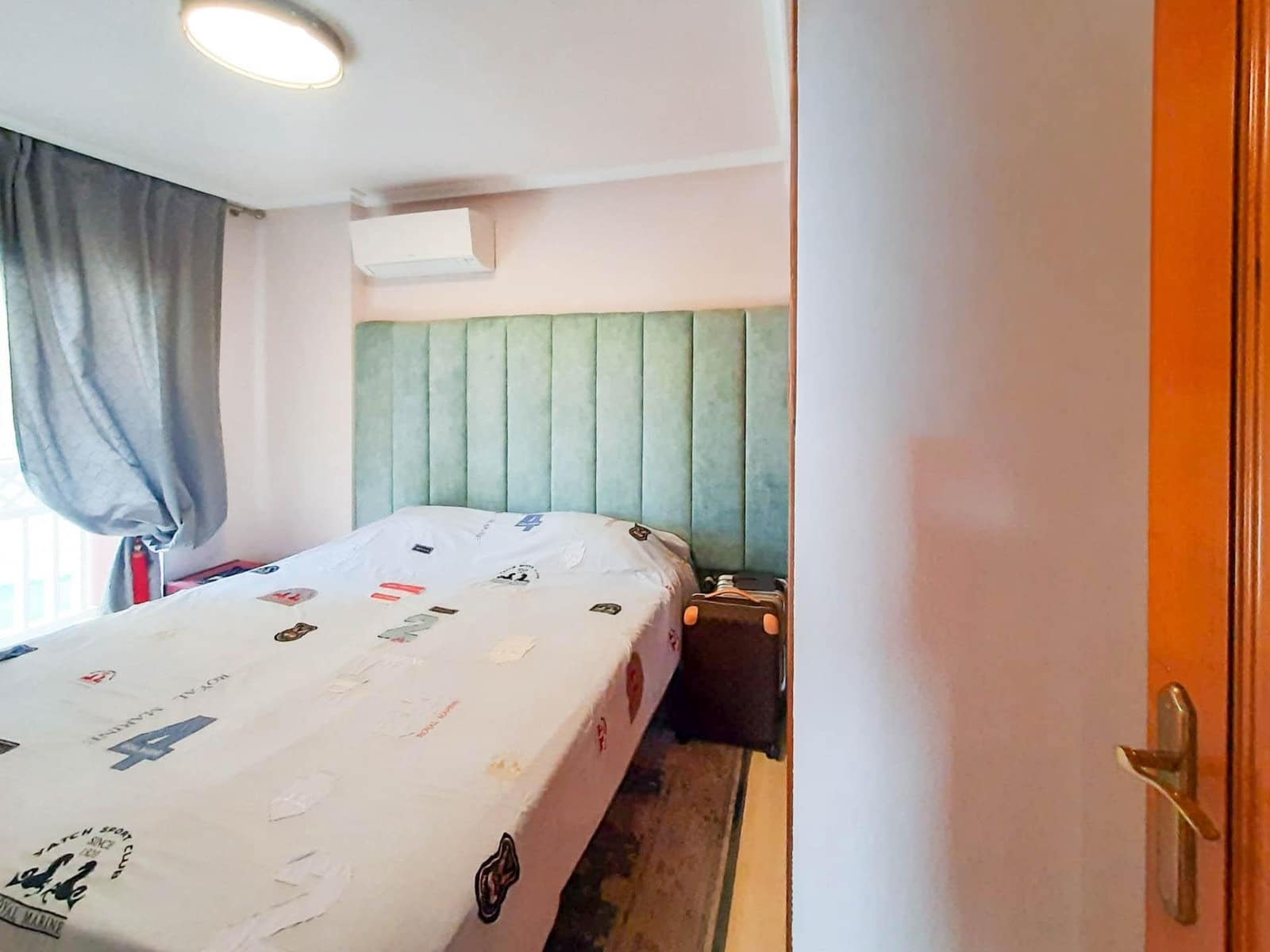 Apartamento de 3 habitaciones en La Manga del Mar Menor en venta con piscina garaje - 290.000 € (Ref: 8597411)