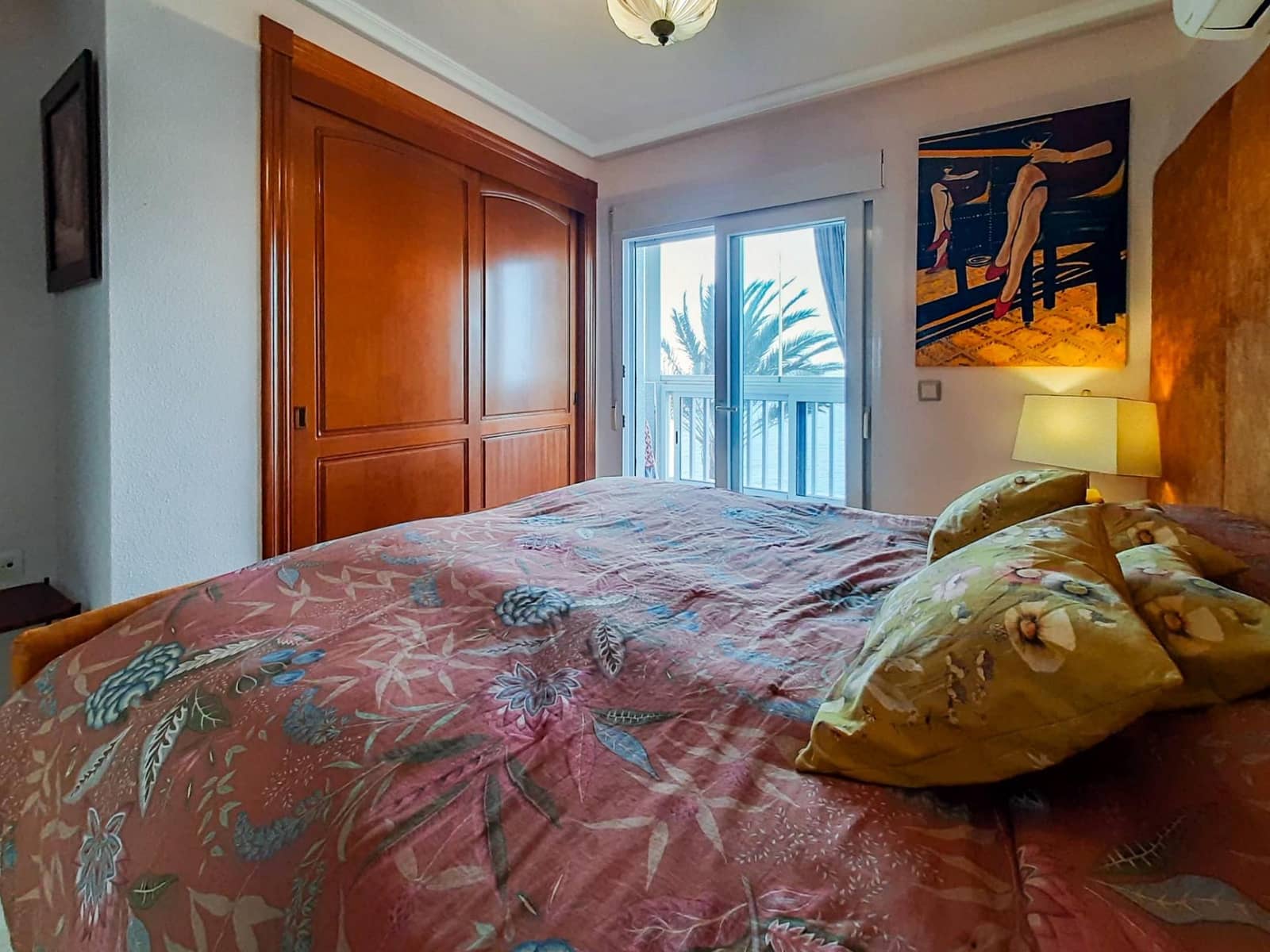 Apartamento de 3 habitaciones en La Manga del Mar Menor en venta con piscina garaje - 290.000 € (Ref: 8597411)