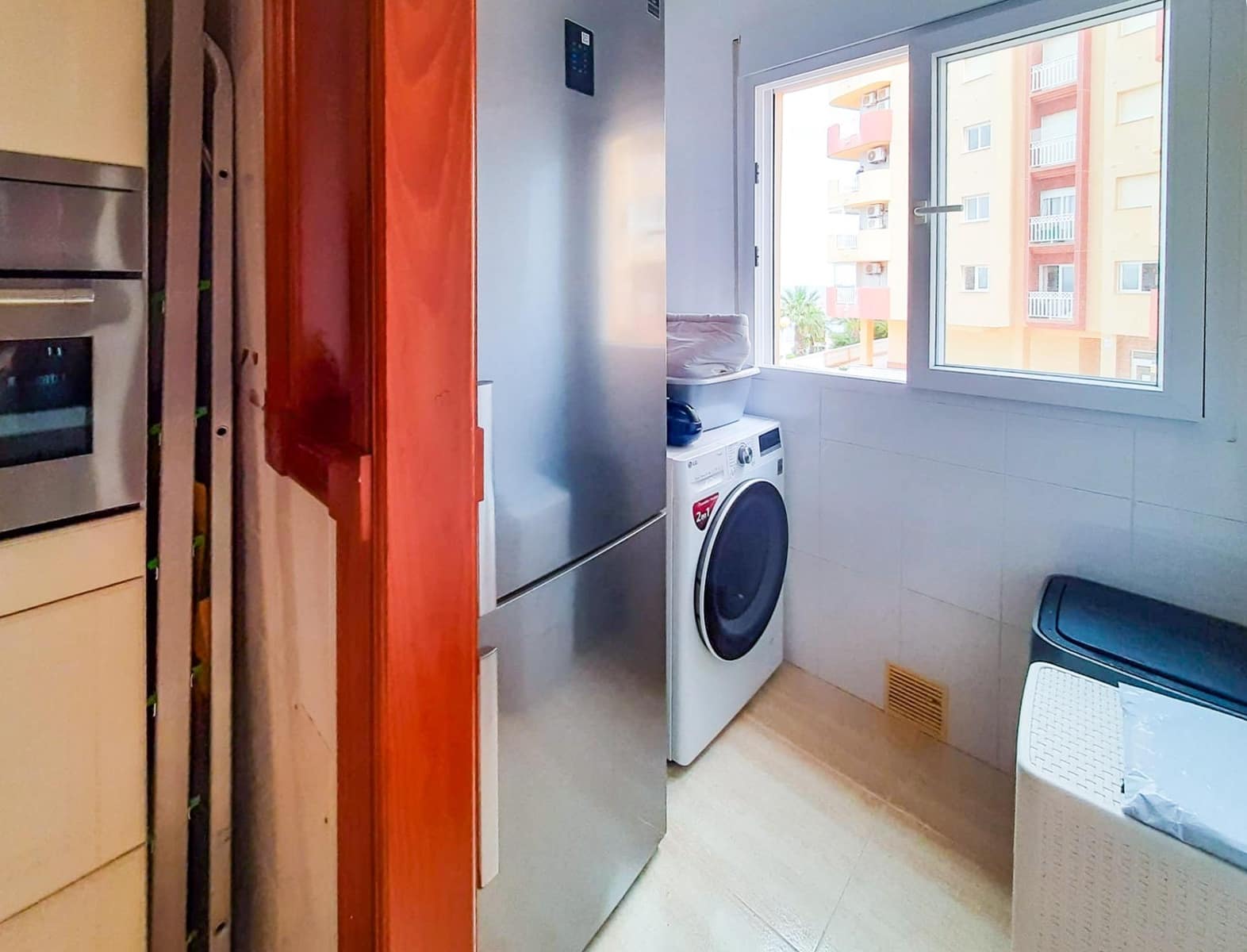 Apartamento de 3 habitaciones en La Manga del Mar Menor en venta con piscina garaje - 290.000 € (Ref: 8597411)