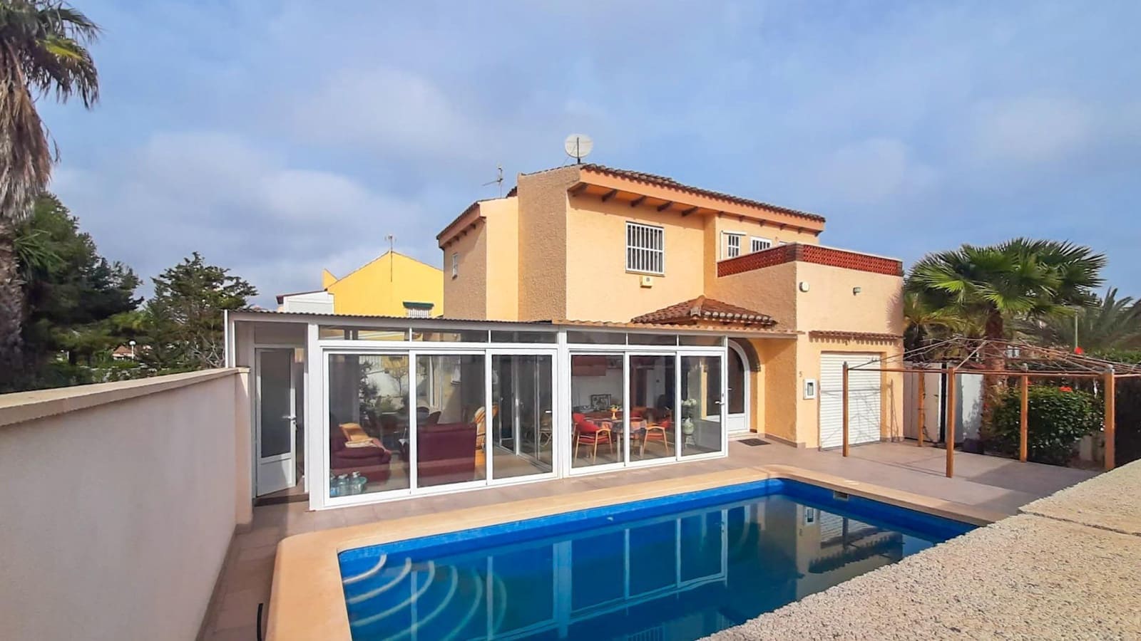 3 camera da letto Villa in vendita in Playa Honda con piscina garage - 380.000 € (Rif: 8862718)