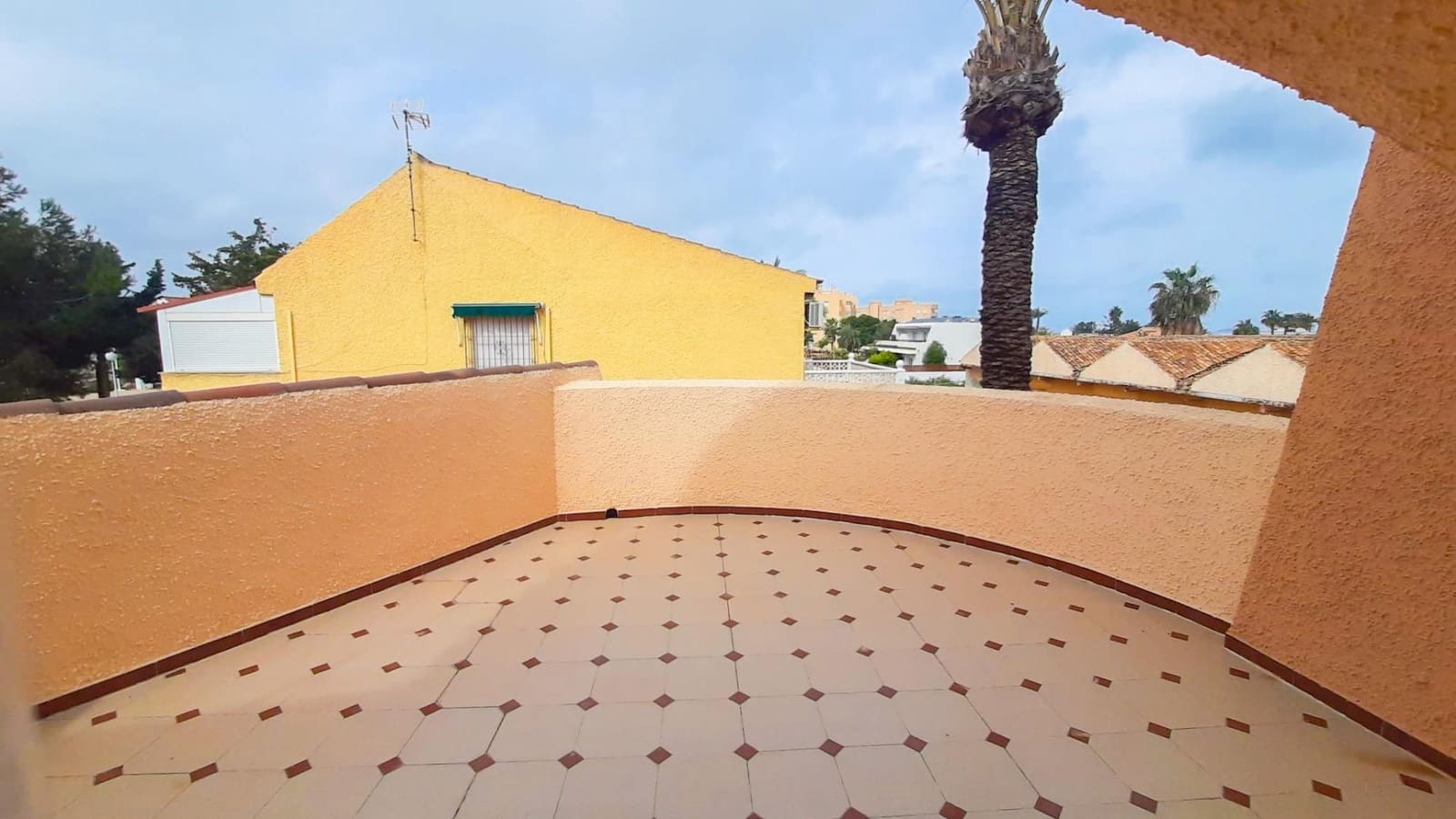 3 soveværelse Villa til salg i Playa Honda med swimmingpool garage - € 380.000 (Ref: 8862718)