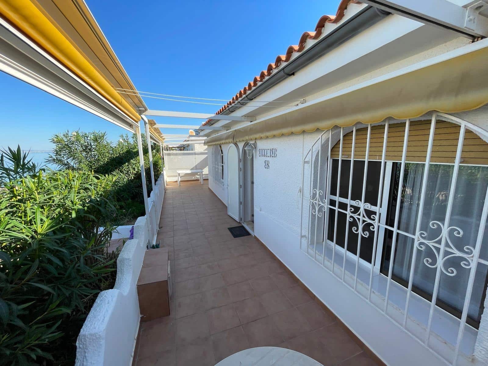 3 soveværelse Bungalow til salg i La Manga del Mar Menor - € 299.000 (Ref: 9208348)