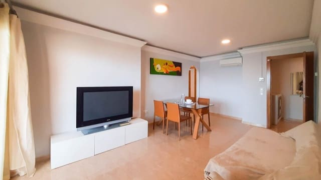 Apartamento de 2 habitaciones en La Manga del Mar Menor en venta con piscina - 210.000 € (Ref: 9470419)