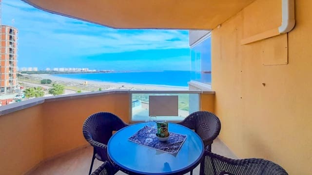 Apartamento de 2 habitaciones en La Manga del Mar Menor en venta con piscina - 210.000 € (Ref: 9470419)