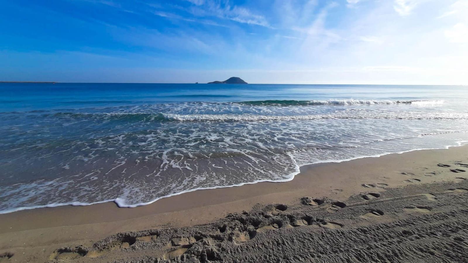 2 quarto Apartamento para venda em La Manga del Mar Menor com piscina - 210 000 € (Ref: 9470419)