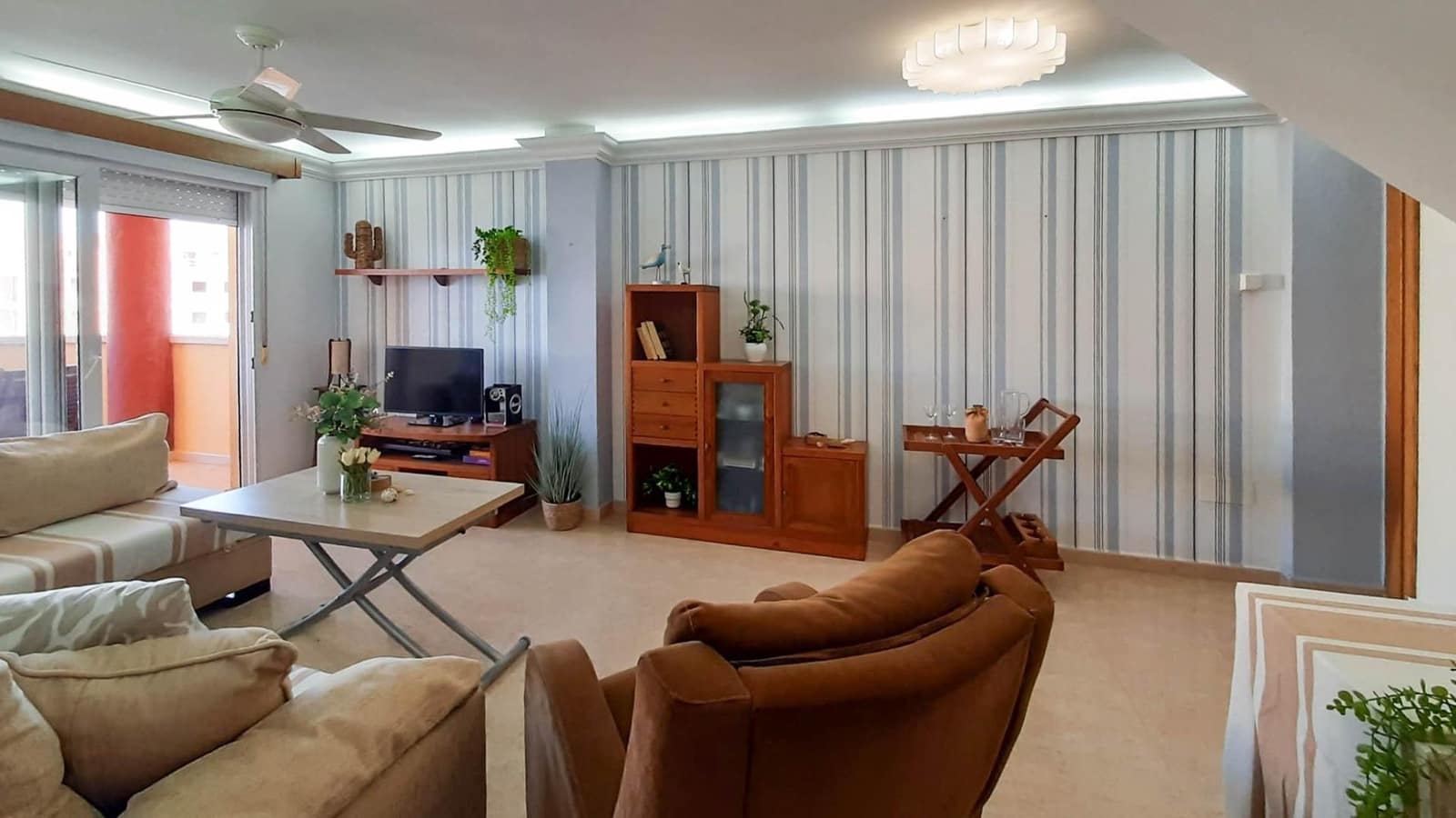 2 chambre Penthouse à vendre à La Manga del Mar Menor avec piscine - 315 000 € (Ref: 9625756)