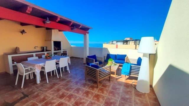 2 chambre Penthouse à vendre à La Manga del Mar Menor avec piscine - 315 000 € (Ref: 9625756)