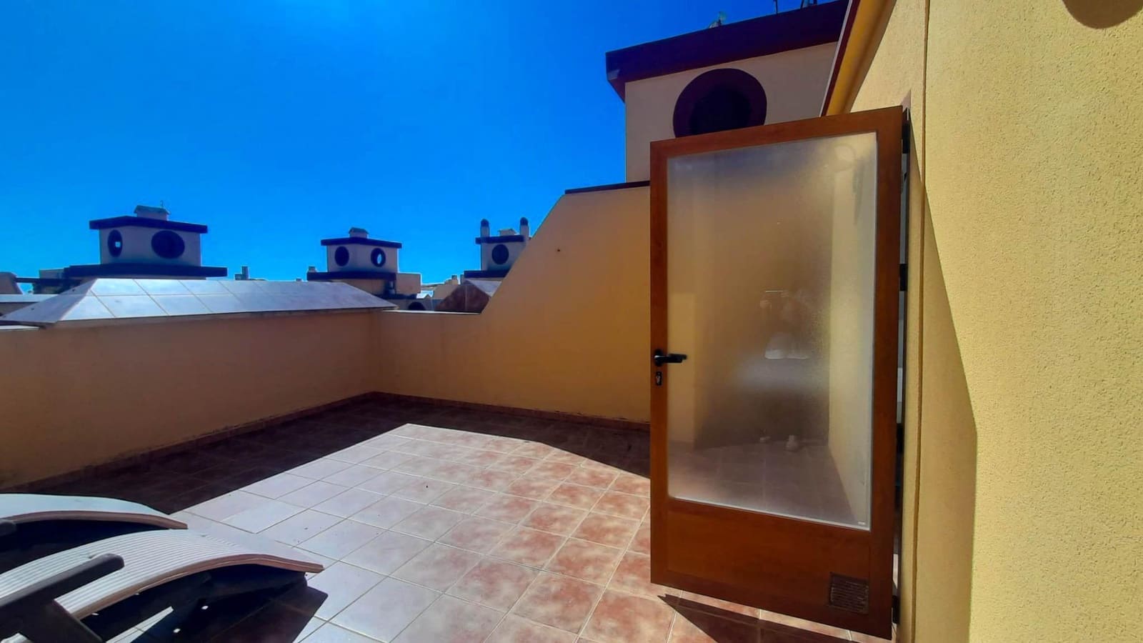 2 chambre Penthouse à vendre à La Manga del Mar Menor avec piscine - 315 000 € (Ref: 9625756)