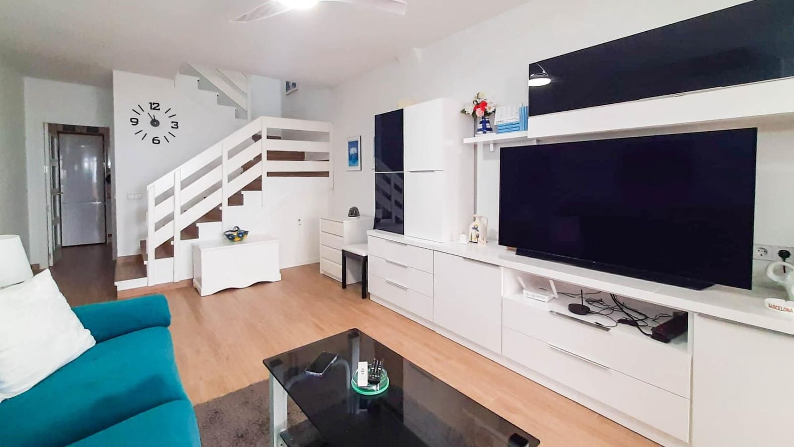 2 soveværelse Lejlighed til salg i La Manga del Mar Menor med swimmingpool - € 315.000 (Ref: 9648205)