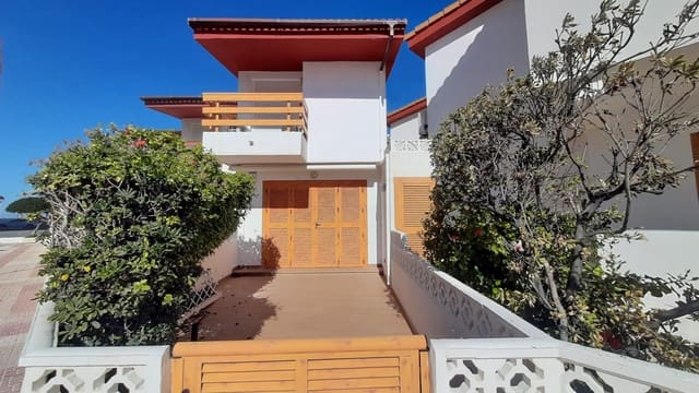 2 makuuhuone Huoneisto myytävänä paikassa La Manga del Mar Menor mukana uima-altaan - 315 000 € (Ref: 9648205)