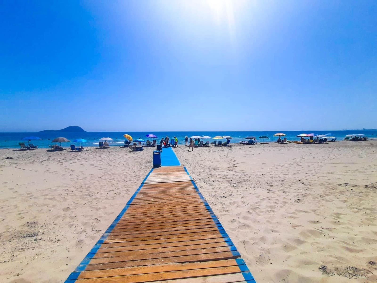 2 soveværelse Lejlighed til salg i La Manga del Mar Menor med swimmingpool - € 315.000 (Ref: 9648205)