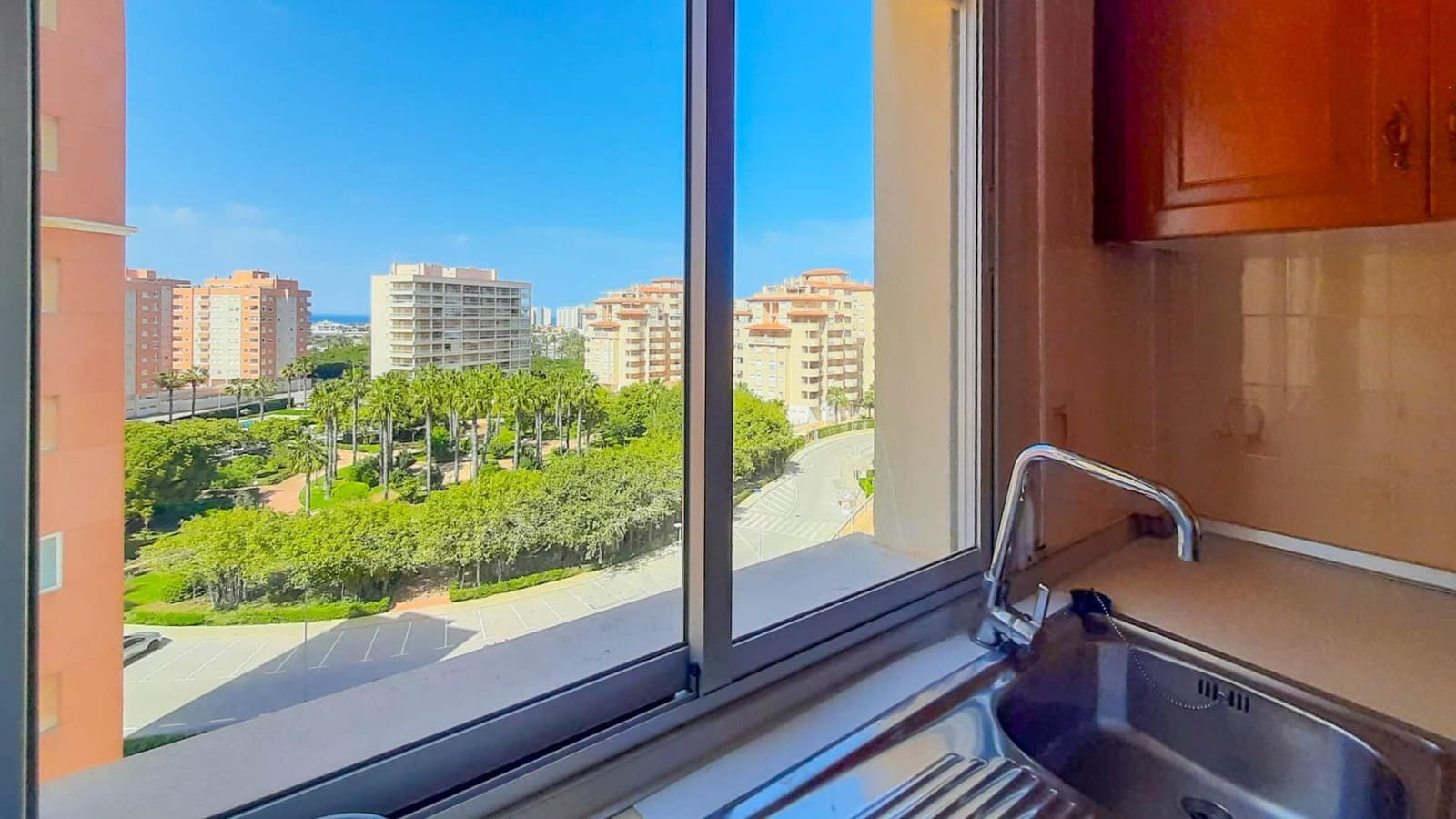 3 soveværelse Lejlighed til salg i La Manga del Mar Menor med garage - € 209.000 (Ref: 9794667)