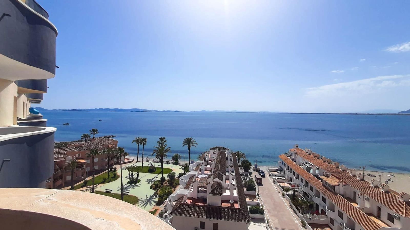 3 soveværelse Lejlighed til salg i La Manga del Mar Menor med garage - € 209.000 (Ref: 9794667)