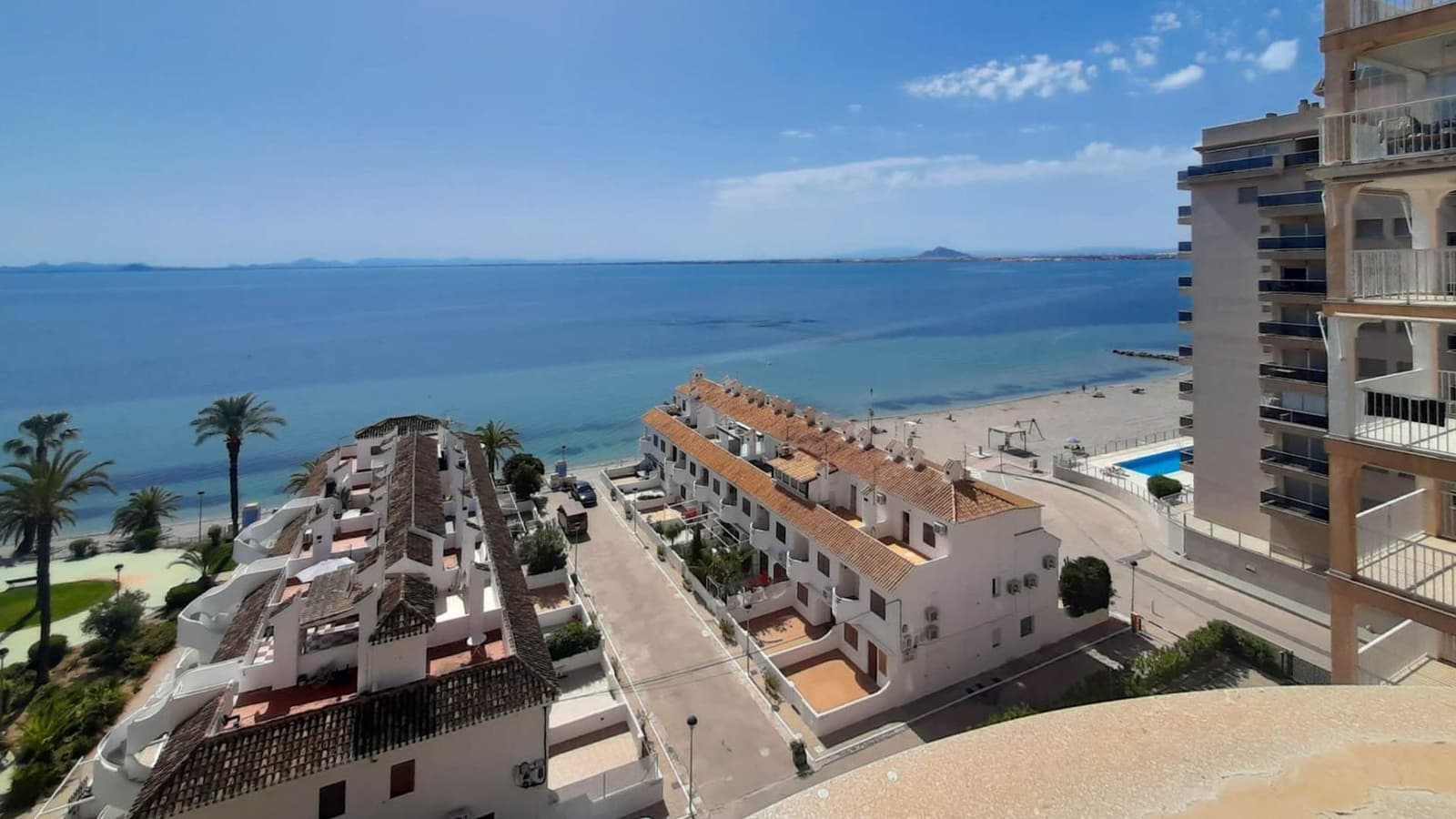 3 soveværelse Lejlighed til salg i La Manga del Mar Menor med garage - € 209.000 (Ref: 9794667)