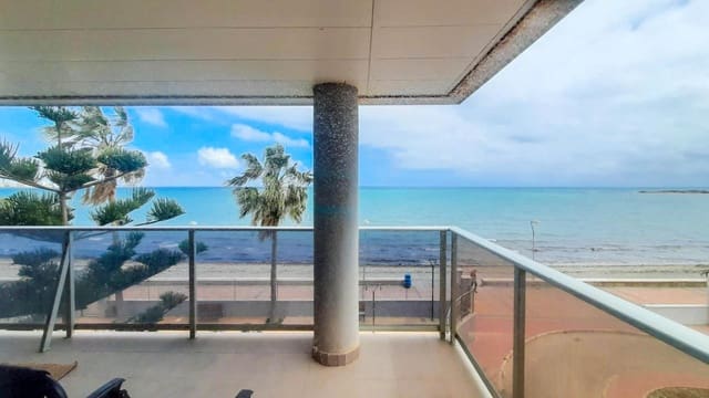 2 slaapkamer Appartement te koop in La Manga del Mar Menor met zwembad garage - € 247.000 (Ref: 9799301)