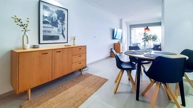 2 slaapkamer Appartement te koop in La Manga del Mar Menor met zwembad garage - € 247.000 (Ref: 9799301)