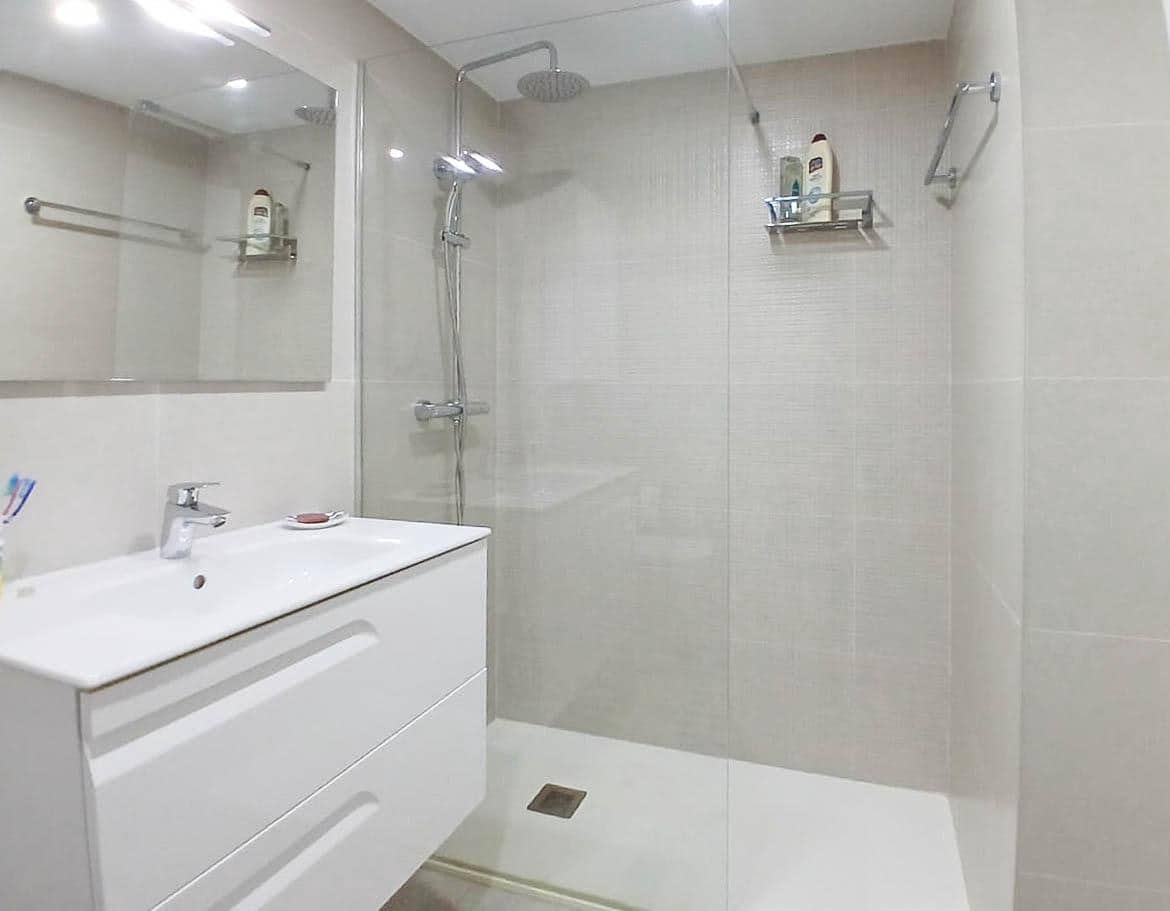 2 Zimmer Apartment zu verkaufen in La Manga del Mar Menor mit Pool Garage - 210.000 € (Ref: 9831581)