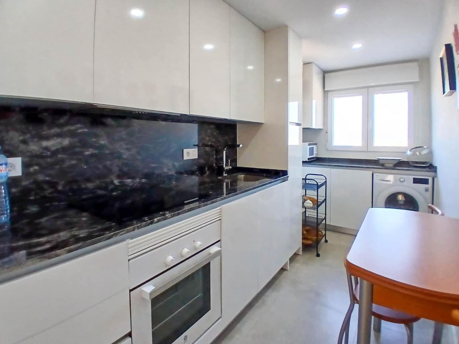 2 Zimmer Apartment zu verkaufen in La Manga del Mar Menor mit Pool Garage - 210.000 € (Ref: 9831581)