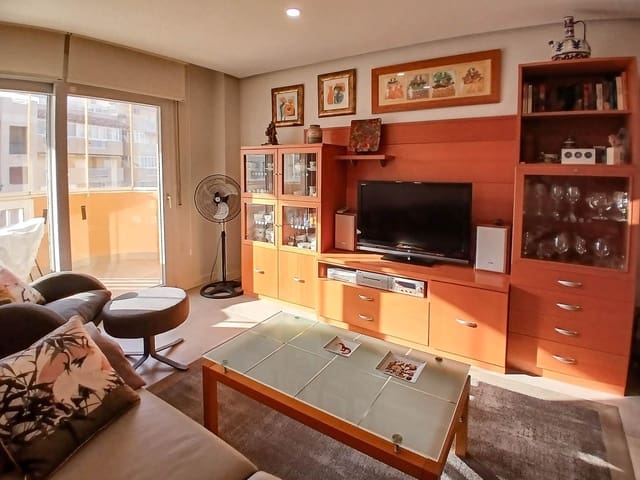 2 soverom Leilighet til salgs i La Manga del Mar Menor med svømmebasseng garasje - € 210 000 (Ref: 9831581)
