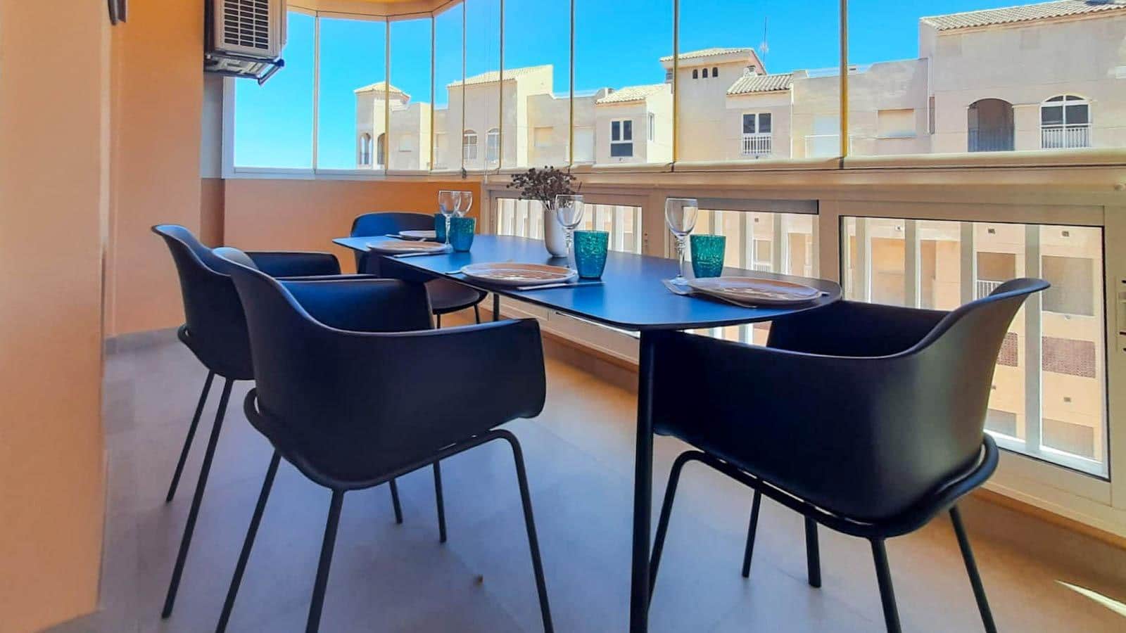 2 bedroom Apartment for sale in La Manga del Mar Menor with pool garage - € 210,000 (Ref: 9831581)