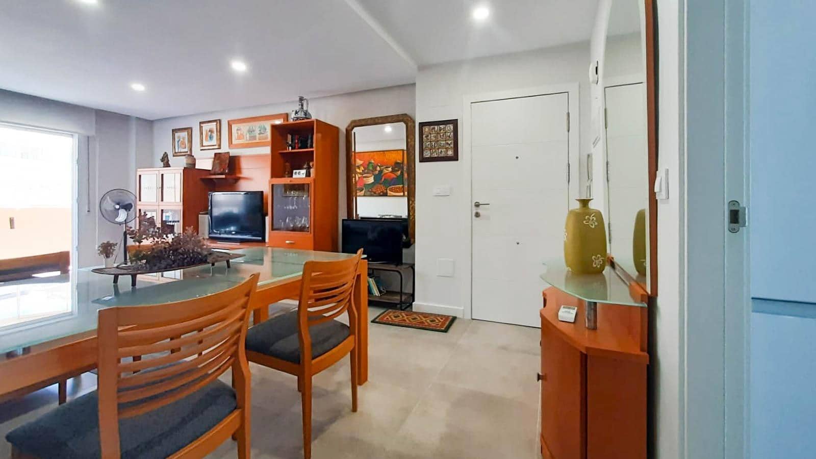 2 bedroom Apartment for sale in La Manga del Mar Menor with pool garage - € 210,000 (Ref: 9831581)