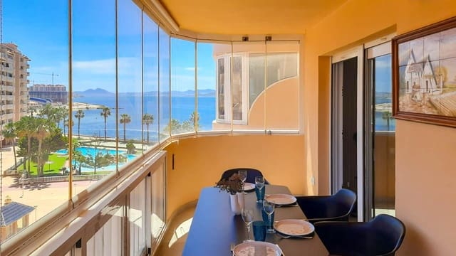 2 makuuhuone Huoneisto myytävänä paikassa La Manga del Mar Menor mukana uima-altaan 
autotalli - 210 000 € (Ref: 9831581)