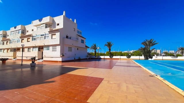 1 makuuhuone Huoneisto myytävänä paikassa La Manga del Mar Menor mukana uima-altaan 
autotalli - 140 000 € (Ref: 9831582)