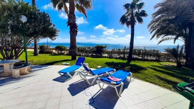 1 makuuhuone Huoneisto myytävänä paikassa La Manga del Mar Menor mukana uima-altaan 
autotalli - 140 000 € (Ref: 9831582)