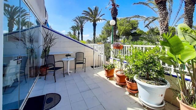 1 makuuhuone Huoneisto myytävänä paikassa La Manga del Mar Menor mukana uima-altaan 
autotalli - 140 000 € (Ref: 9831582)