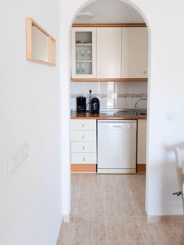 1 quarto Apartamento para venda em La Manga del Mar Menor com piscina - 135 000 € (Ref: 9843433)