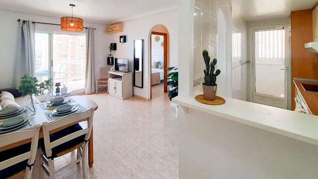 1 makuuhuone Huoneisto myytävänä paikassa La Manga del Mar Menor mukana uima-altaan - 135 000 € (Ref: 9843433)